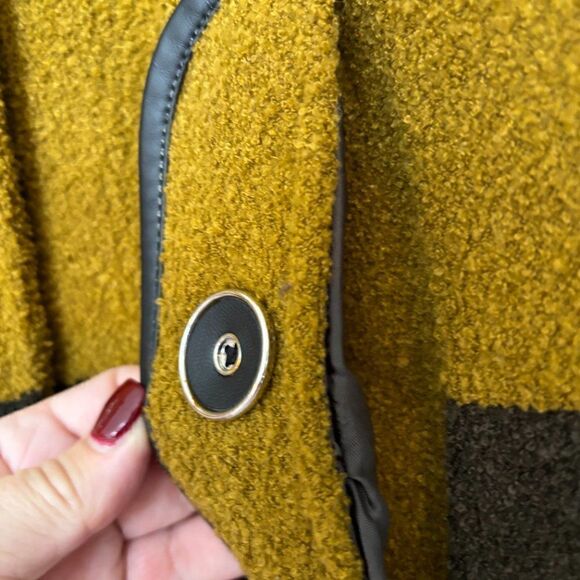 Susan Graver Size Small - Picture 5 of 10